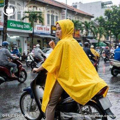 Áo Mưa Cánh Dơi Màu Vàng Quà Tặng Doanh Nghiệp In Logo