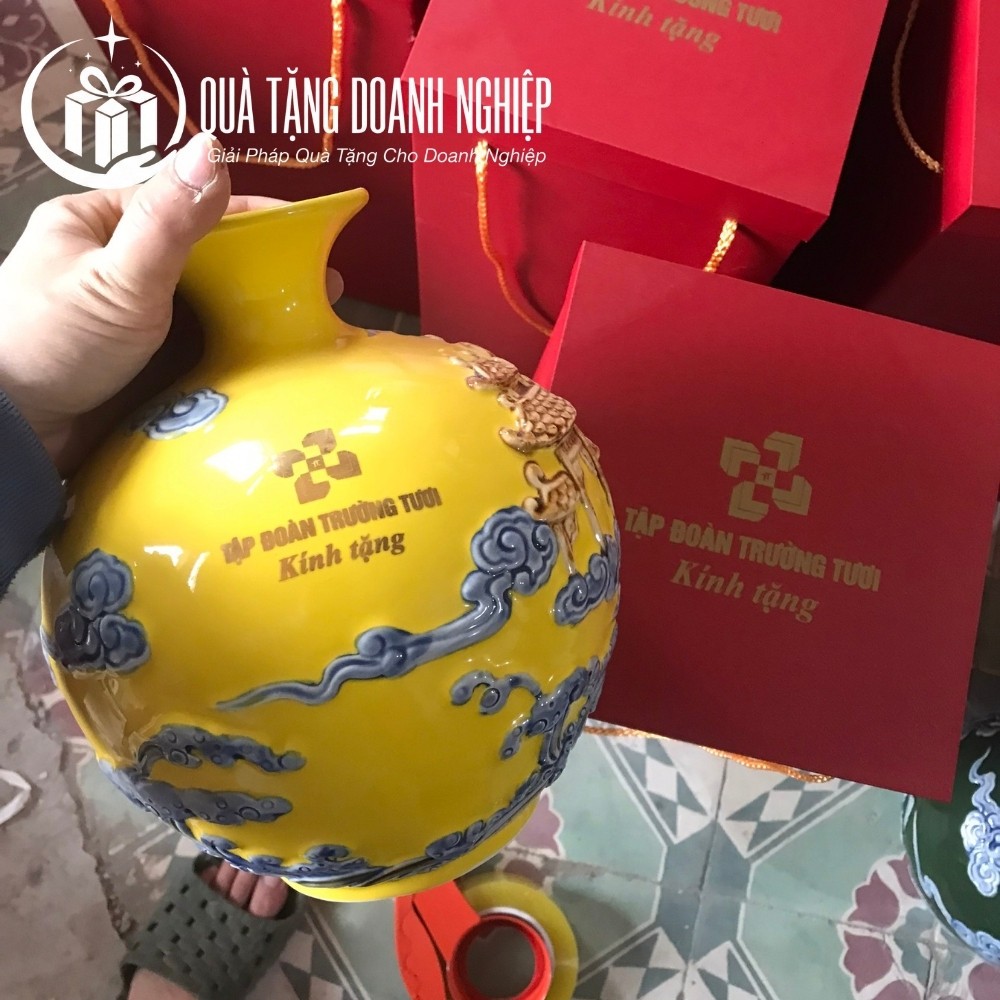 Bình hút lộc quà tặng in logo
