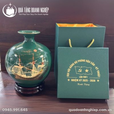 Bình Hút Lộc Sứ Men Lục Bảo Thuận Buồm Xuôi Gió In logo Quà Tặng Doanh Nghiệp