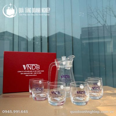 Bộ Bình Cốc Thủy Tinh Quà Tặng Doanh Nghiệp In Logo VNDB