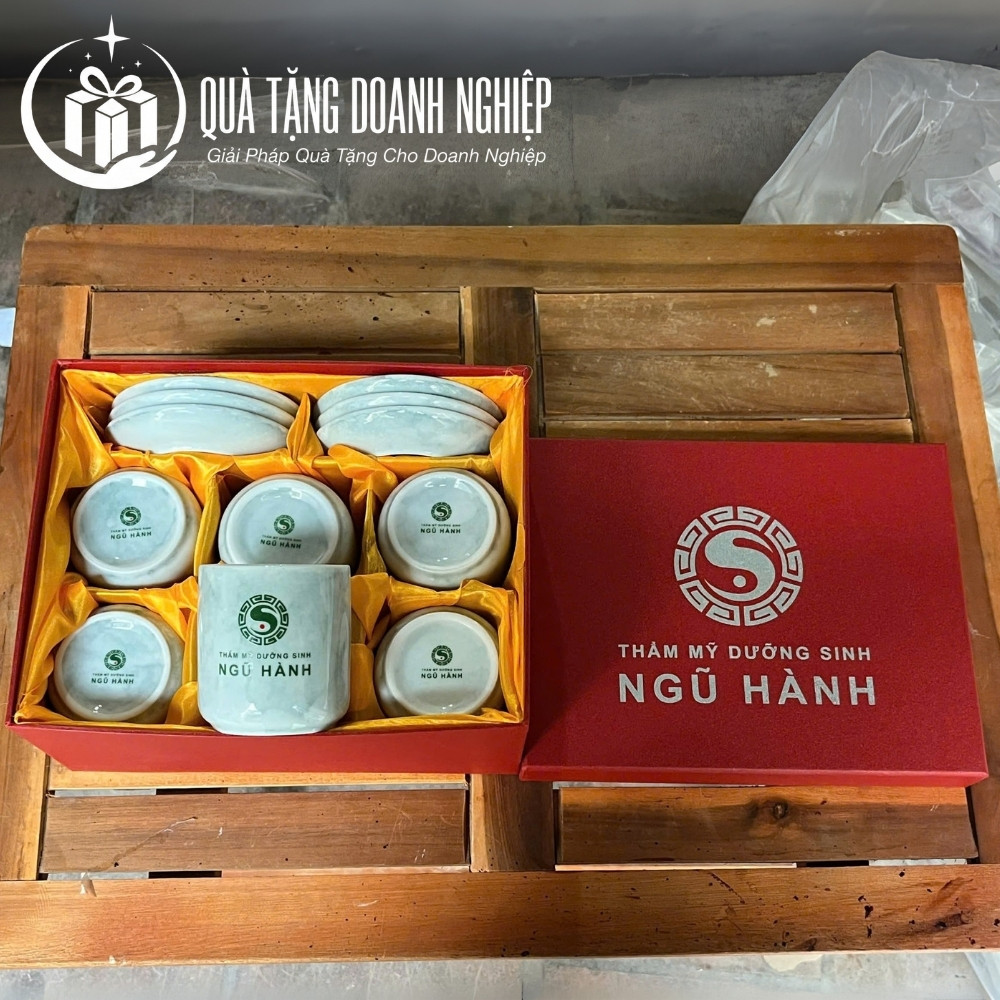 Cốc sứ quà tặng in logo