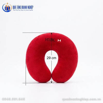 Gối Chữ U Màu Đỏ In Logo Quà Tặng Doanh Nghiệp