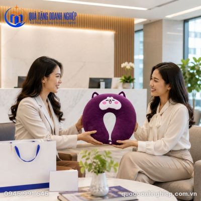 bỏ mũ bảo hiểm ở hình một qua hình 2 (32)