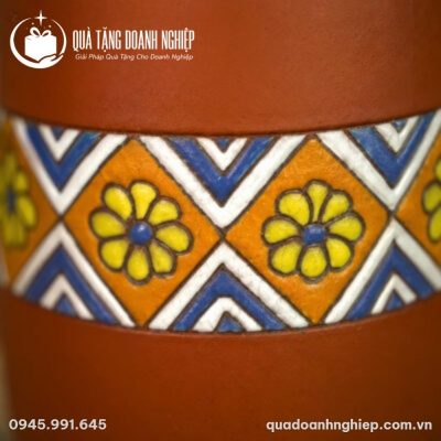Hũ Đựng Trà Gốm Đất Đỏ Họa Tiết Thổ Cẩm In Logo Quà Tặng Doanh Nghiệp