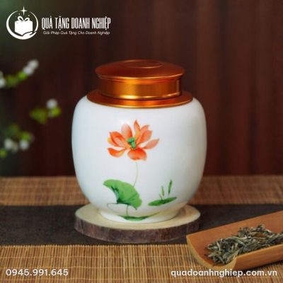Hũ Đựng Trà Sứ Trắng Hoa Sen In Logo Quà Tặng Doanh Nghiệp