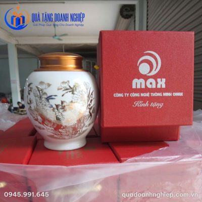 Hũ Đựng Trà Sứ Trắng Nắp Đồng Quà Tặng Doanh Nghiệp In Logo