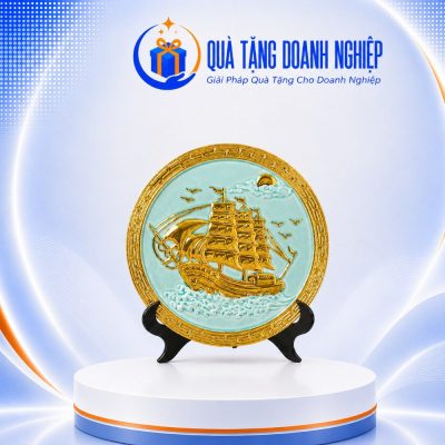 Đĩa biểu trưng sứ bát tràng hoạ tiết thuận buồn xuôi gió in nổi vàng 20cm in logo quà tặng BDT-20 - Ảnh đại diện