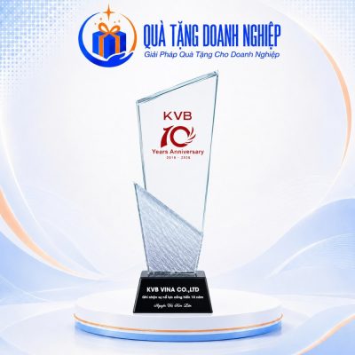 Kỷ Niệm Chương Pha Lê In Logo KVB 10 Năm Quà Tặng Doanh Nghiệp
