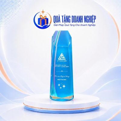 Kỷ niệm chương pha lê xanh dương vát cạnh In Logo Quà Tặng Doanh Nghiệp