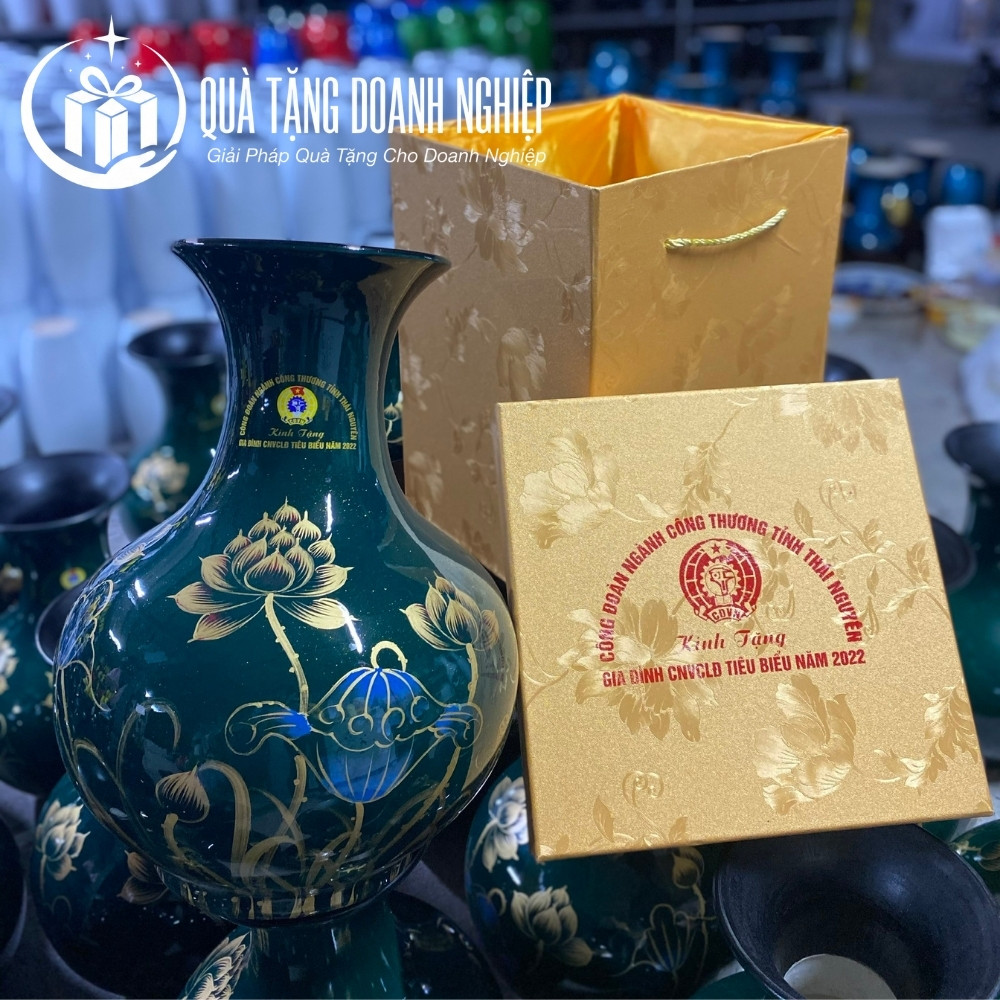 Lọ hoa gốm sứ in logo quà tặng