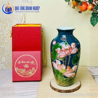 Lọ Hoa Sứ Men Lam Ngọc Họa Tiết Hoa Sen In Logo Quà Tặng Doanh Nghiệp