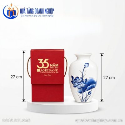 Lọ Hoa Sứ Trắng Vẽ Sen Xanh In Logo Quà Tặng Doanh Nghiệp