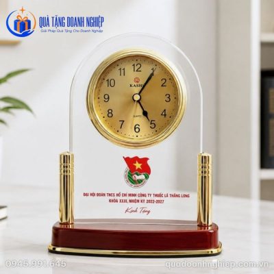 Đồng Hồ Để Bàn Pha Lê Đế Gỗ Quà Tặng Doanh Nghiệp