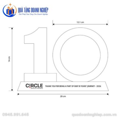 Đồng Hồ Để Bàn Pha Lê In Logo Kỷ Niệm 10 Năm Quà Tặng Doanh Nghiệp
