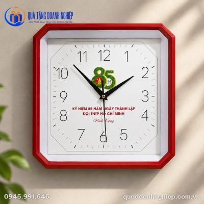Đồng Hồ Treo Tường Khung Bát Giác In Logo Quà Tặng Doanh Nghiệp