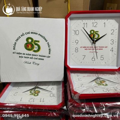 Đồng Hồ Treo Tường Khung Bát Giác In Logo Quà Tặng Doanh Nghiệp