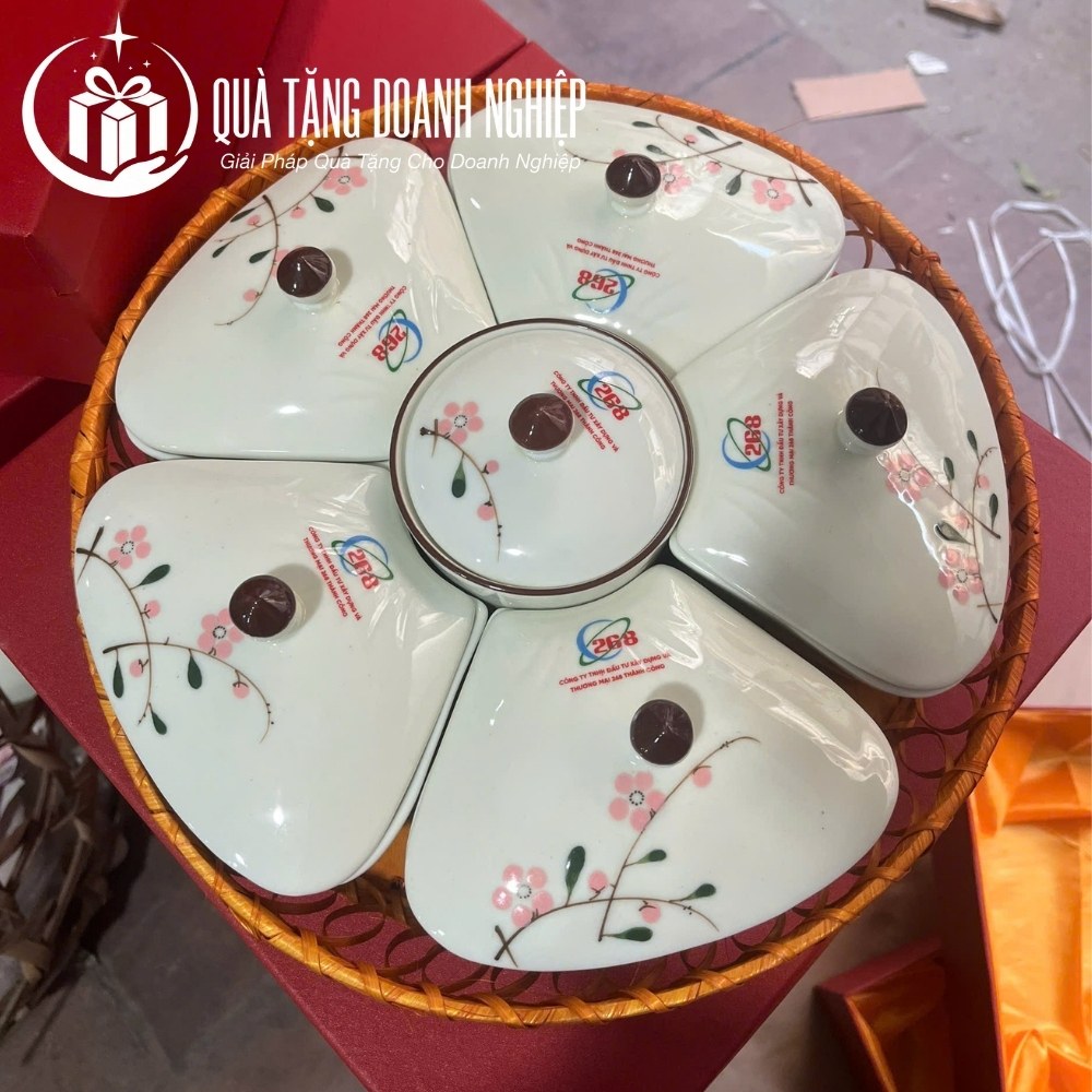 Khay mứt tết in logo quà tặng
