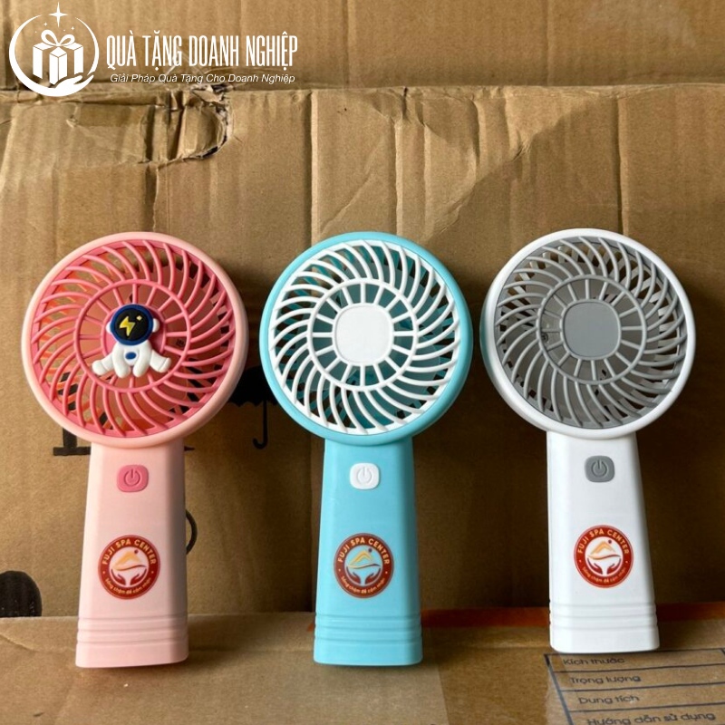 Quạt điện cầm tay mini quà tặng hữu dụng cho các sự kiện mùa hè