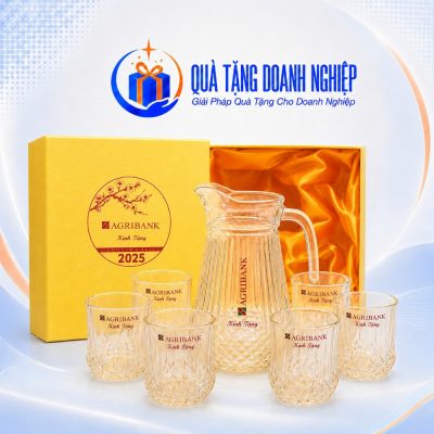 Bộ Bình Cốc Thủy Tinh Hổ Phách Quà Tặng Doanh Nghiệp In Logo Agribank